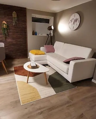 Cozy And Warm Just Like At Home, Free P, Big Terrace Leilighet *